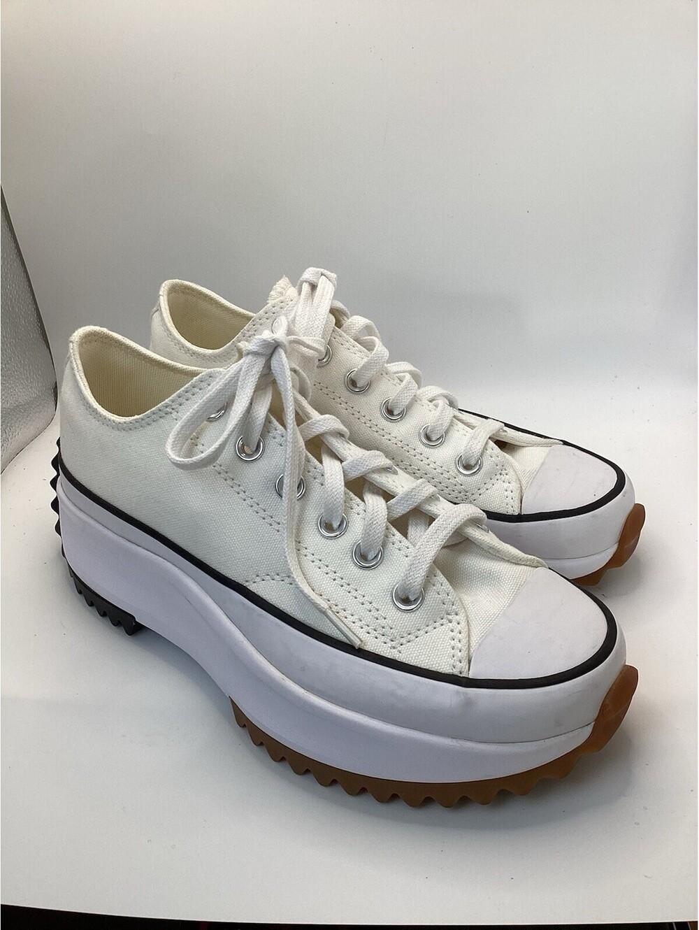Size 7.5 W 6 M - Converse Run Star Hike Low White